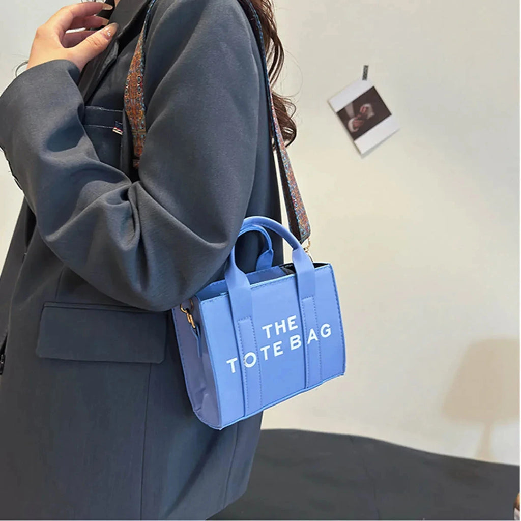 Brand Letter Handbag Designer Minimalist Design Handbag, European and American Fashion Crossbody Bag, Women's Retro One Shoulder