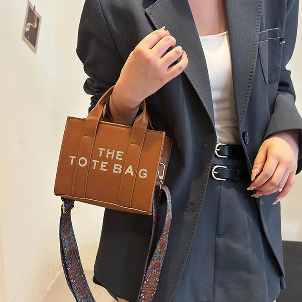 Brand Letter Handbag Designer Minimalist Design Handbag, European and American Fashion Crossbody Bag, Women's Retro One Shoulder