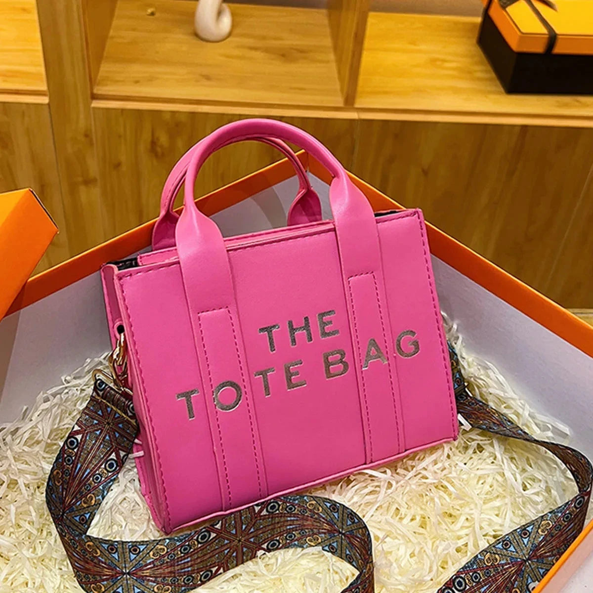 Brand Letter Handbag Designer Minimalist Design Handbag, European and American Fashion Crossbody Bag, Women's Retro One Shoulder